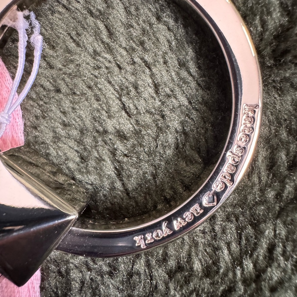 Kate Spade Key Fob ♠️ - Picture 3 of 5